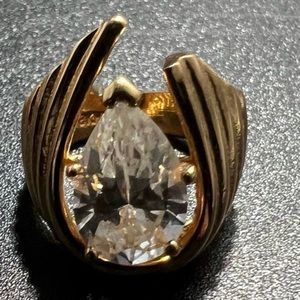 Sz 7.5 Vintage 18K Gold Plated Floating Pear CZ Ring Horse Shoe Setting 7 Grams